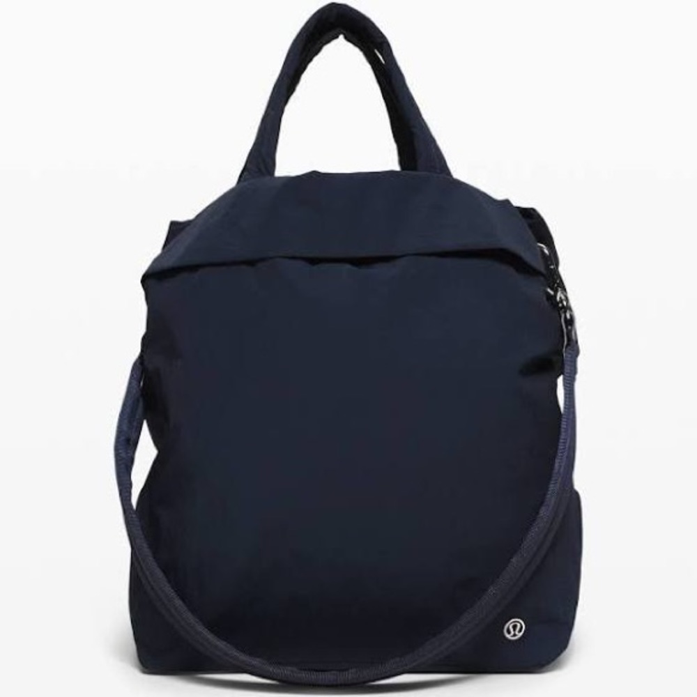 NWT Lululemon On My Level Bag 19L
